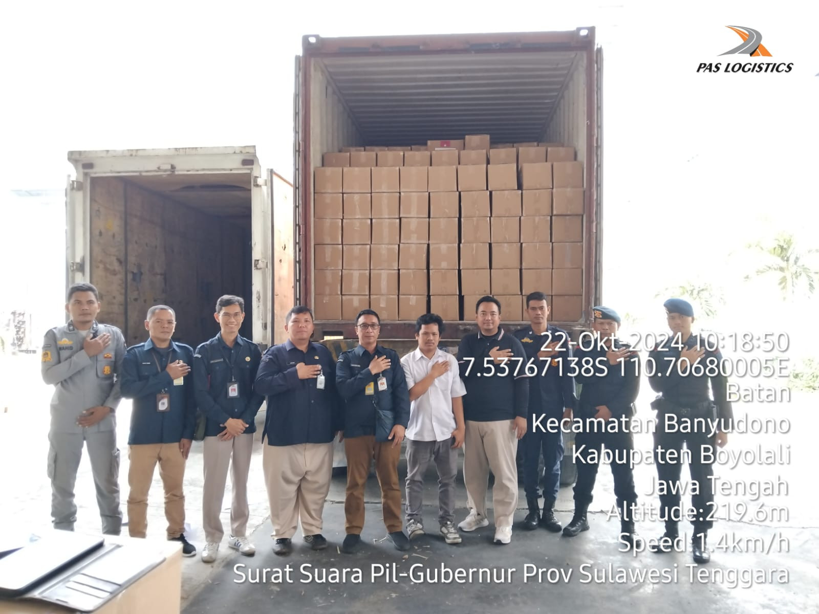 Pengiriman Logistik KPU-Surat Suara Pilkada